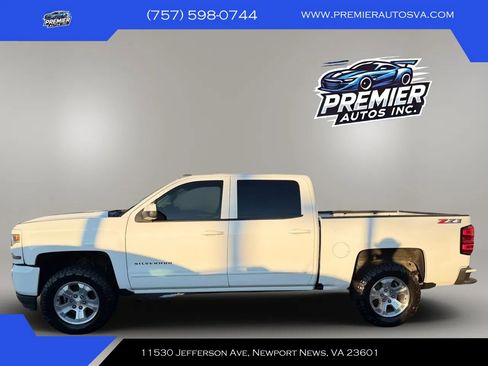 Used 2018 Chevrolet Silverado 1500 LT w/ All Star Edition AWD/4WD image 3