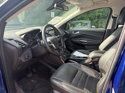 Used 2016 Ford Escape Titanium w/ Equipment Group 301A AWD/4WD image 5