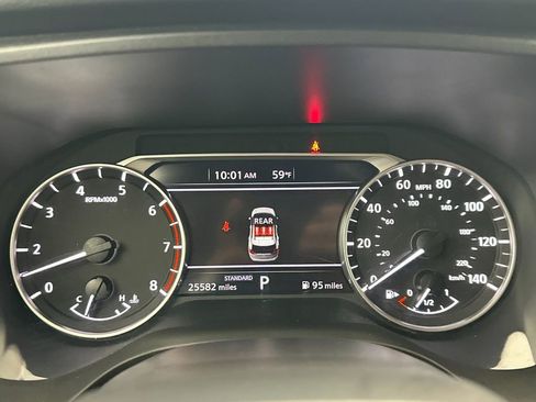 Used 2025 Nissan Rogue SV image 23