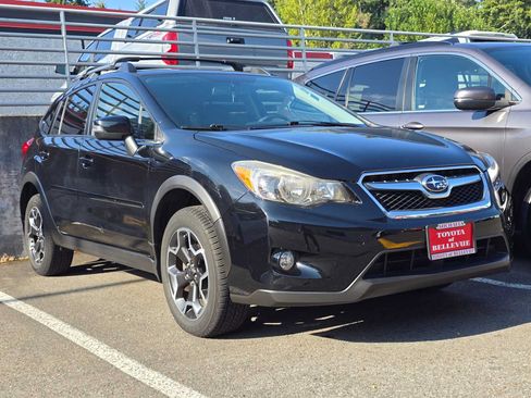 Used 2015 Subaru Crosstrek 2.0i Limited w/ Popular Package #1 AWD/4WD image 3