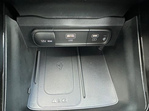 New 2025 Kia Telluride S image 46