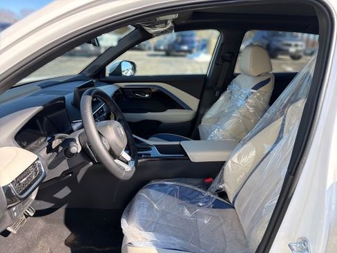 New 2025 Acura ADX A-Spec image 11