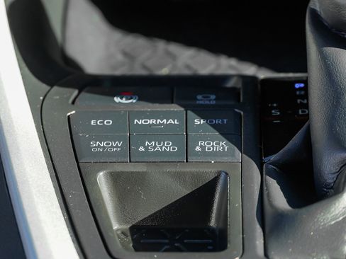 Certified 2025 Toyota RAV4 XLE image 37