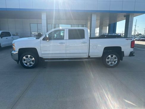 Used 2018 Chevrolet Silverado 2500 LTZ w/ Duramax Plus Package AWD/4WD image 29