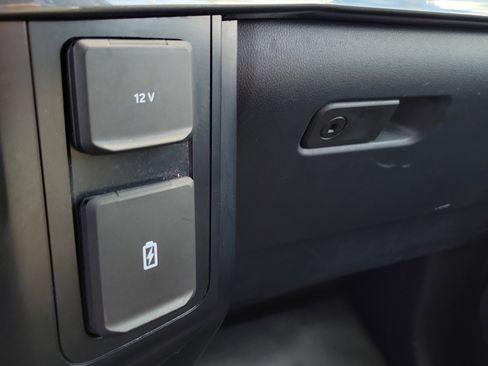 Used 2022 Ford F150 XL w/ STX Appearance Package image 10