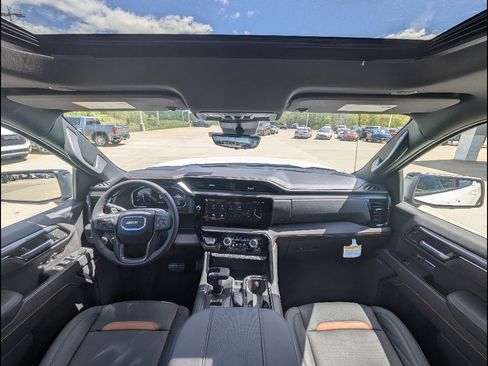 New 2026 GMC Sierra 1500 AT4 w/ AT4 Premium Package AWD/4WD image 18