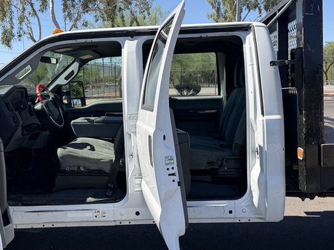 Used 2012 Ford F550 2WD Crew Cab Super Duty w/ Payload Upgrade Pkg image 29
