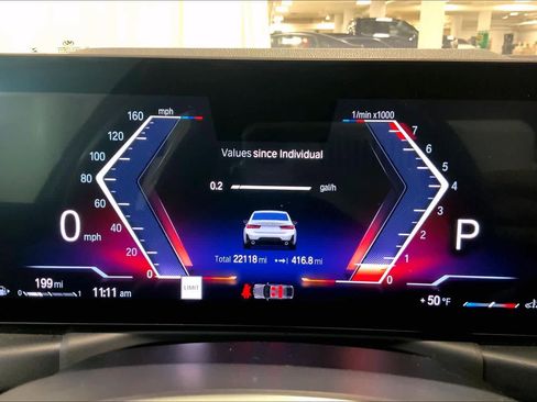 Used 2023 BMW 330i 330i w/ M Sport Package image 25