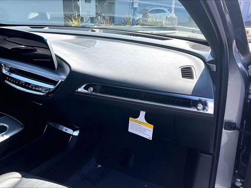 New 2026 Cadillac Lyriq Luxury RWD image 31