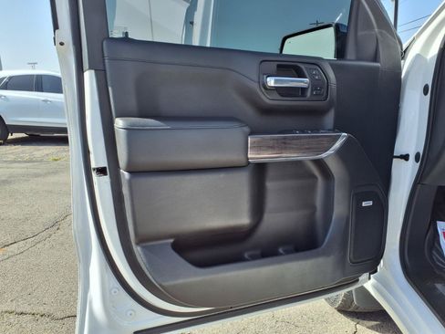 Used 2021 Chevrolet Silverado 1500 LTZ w/ LTZ Premium Texas Edition AWD/4WD image 16
