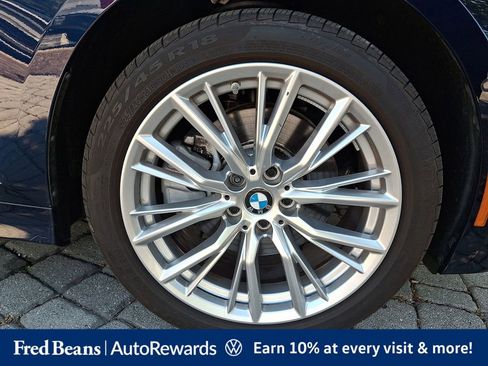 Used 2024 BMW 330i xDrive Sedan w/ Premium Package AWD/4WD image 11