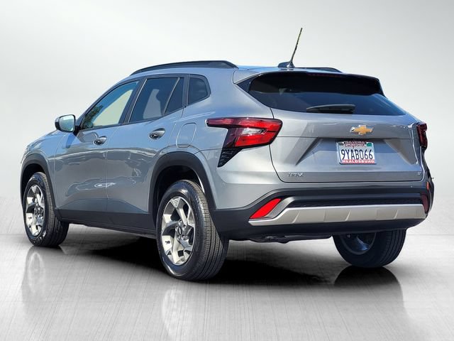 Used 2026 Chevrolet Trax LT FWD image 6