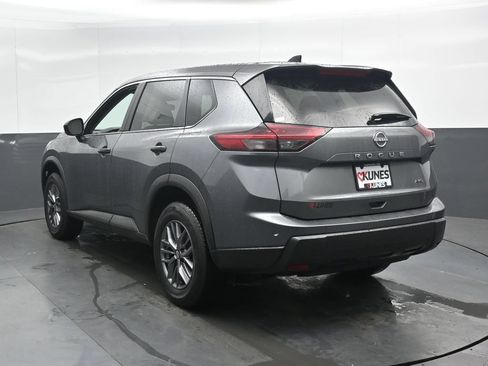 Used 2024 Nissan Rogue S AWD/4WD image 9