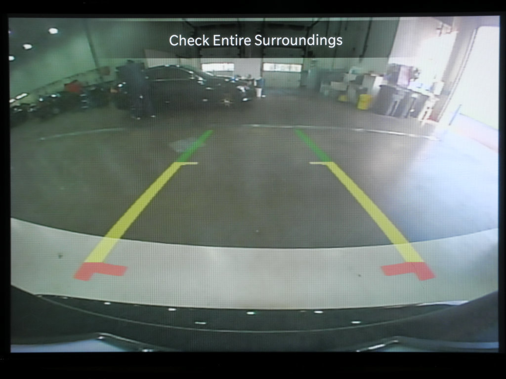 Used 2024 Chrysler Pacifica Touring-L FWD image 17