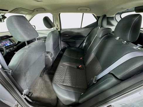 Used 2023 Nissan Kicks SV image 23