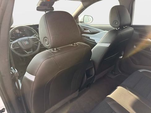Used 2025 Buick Envista Preferred w/ Convenience I Package FWD image 13
