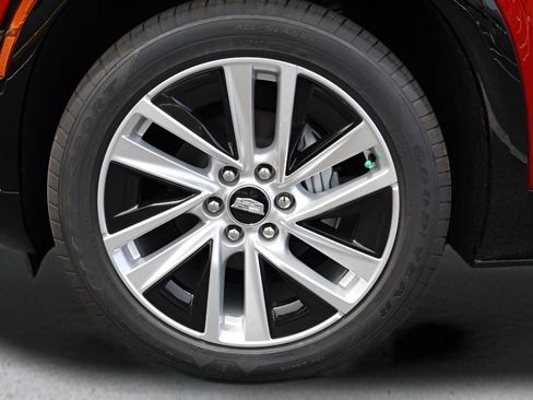 New 2026 Cadillac Vistiq Luxury image 11