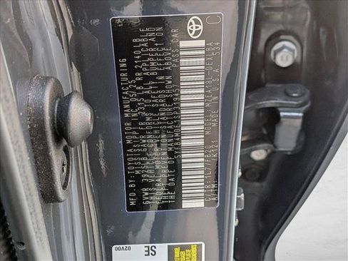Certified 2025 Toyota Corolla LE FWD image 24