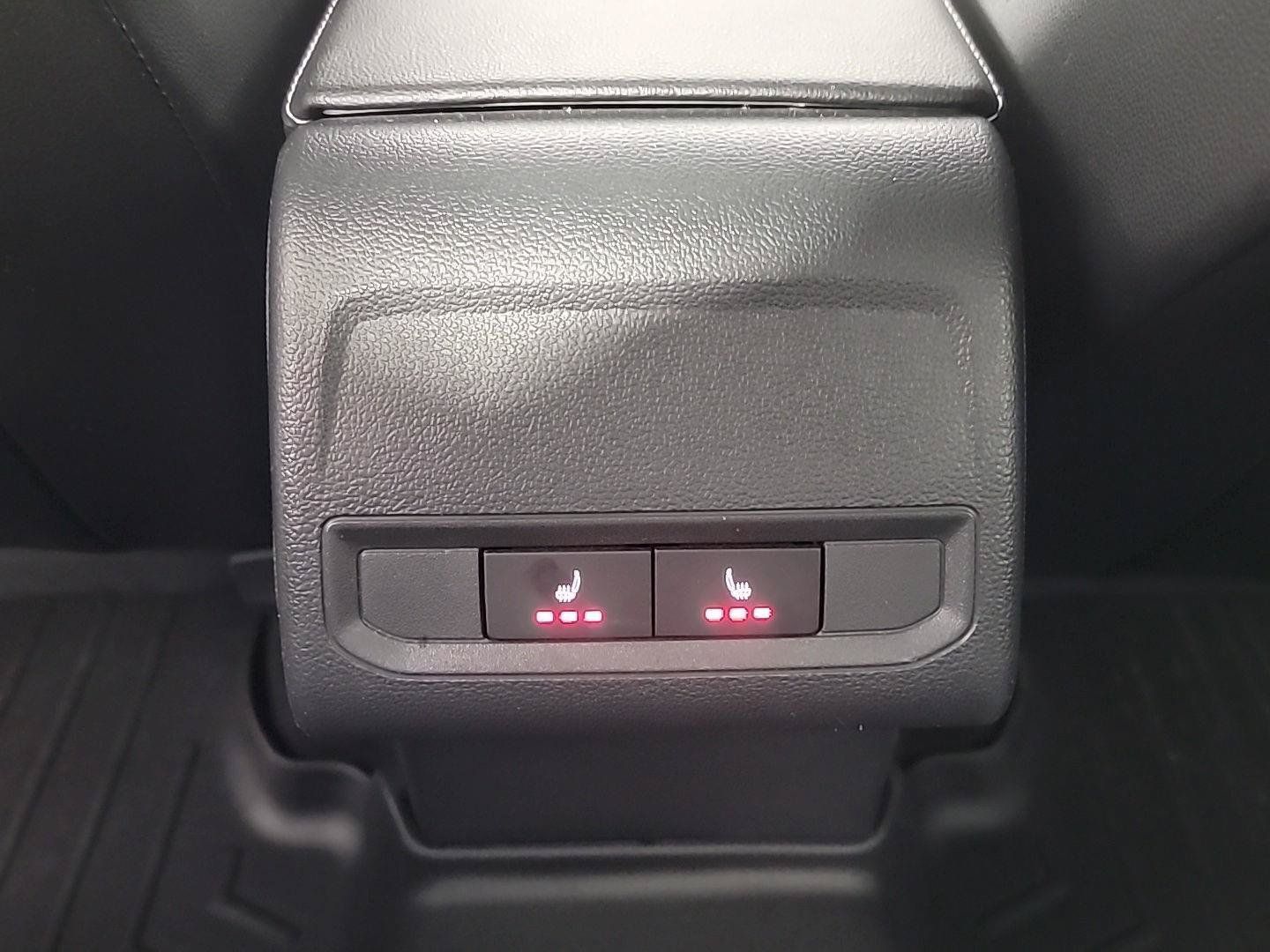 Used 2022 Volkswagen Jetta SEL FWD image 22