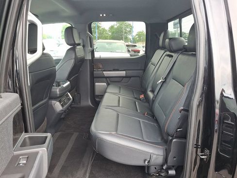 Used 2022 Ford F150 Lariat w/ Equipment Group 502A High AWD/4WD image 11