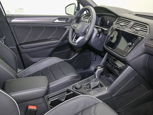 Used 2024 Volkswagen Tiguan SEL R-Line AWD/4WD image 24
