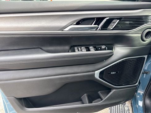 New 2026 Jeep Grand Wagoneer Limited image 13