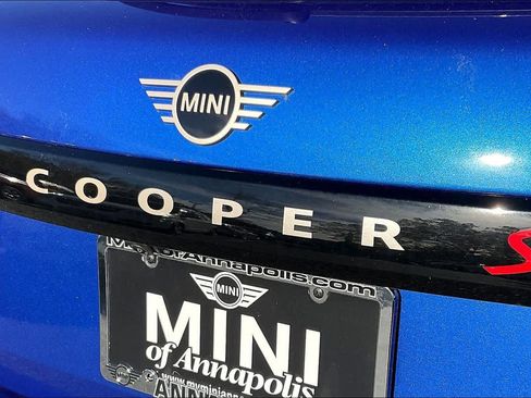 Used 2025 MINI Cooper S image 32