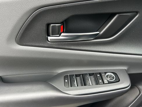 Certified 2023 Toyota Prius XLE FWD image 11