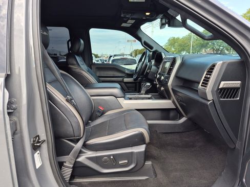 Used 2018 Ford F150 Raptor w/ Equipment Group 802A Luxury AWD/4WD image 32