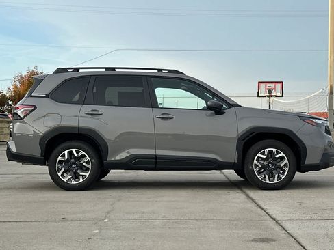 New 2026 Subaru Forester Premium image 2