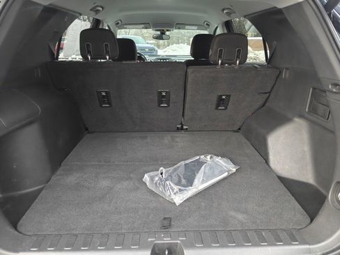 Used 2019 Chevrolet Equinox LT image 17