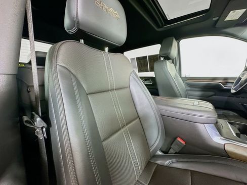 Used 2025 Chevrolet Silverado 2500 High Country w/ Technology Package image 31