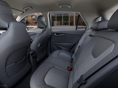 New 2026 Kia Niro Wind FWD image 18