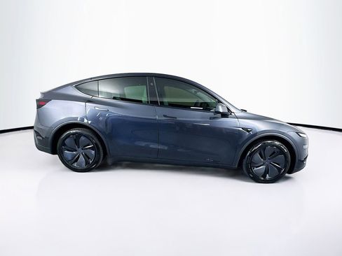 Used 2026 Tesla Model Y Long Range AWD/4WD image 11