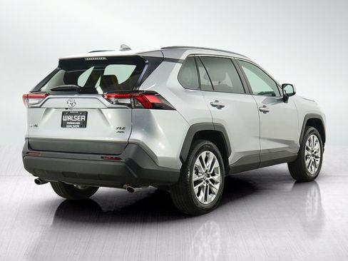 Used 2025 Toyota RAV4 XLE Premium w/ Weather Package AWD/4WD image 5