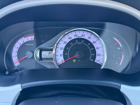 Used 2013 Toyota Sienna SE w/ Premium Pkg w/Entune FWD image 24