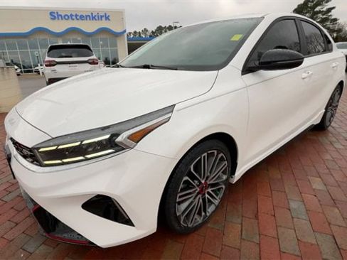 Used 2023 Kia Forte GT w/ GT2 Package image 5