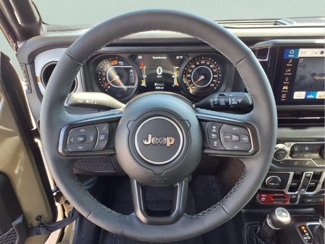 Used 2025 Jeep Wrangler Unlimited Sport AWD/4WD image 14