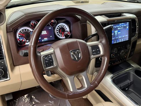 Used 2018 RAM 3500 Laramie AWD/4WD image 4