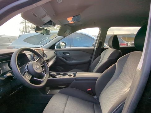 Used 2023 Nissan Rogue SV AWD/4WD image 6