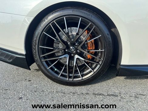 Used 2021 Nissan GT-R Premium AWD/4WD image 20