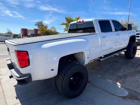 Used 2015 GMC Sierra 3500 SLT image 7