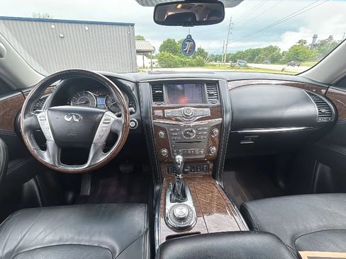 Used 2015 INFINITI QX80 4WD w/ Theater Package image 16