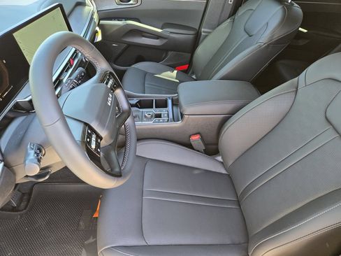 New 2026 Kia Sorento X-Line EX AWD/4WD image 10