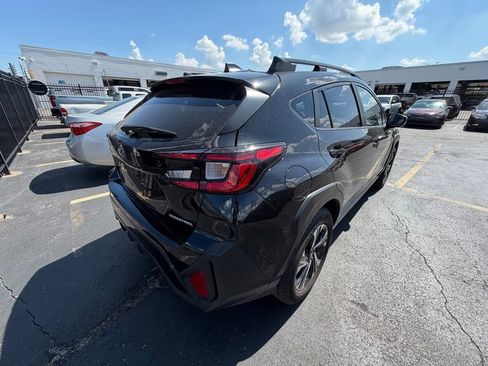 Used 2025 Subaru Crosstrek 2.5i Premium AWD/4WD image 4