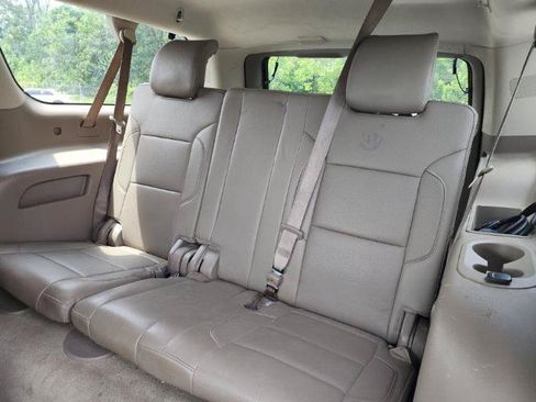 Used 2016 Chevrolet Suburban LTZ AWD/4WD image 16