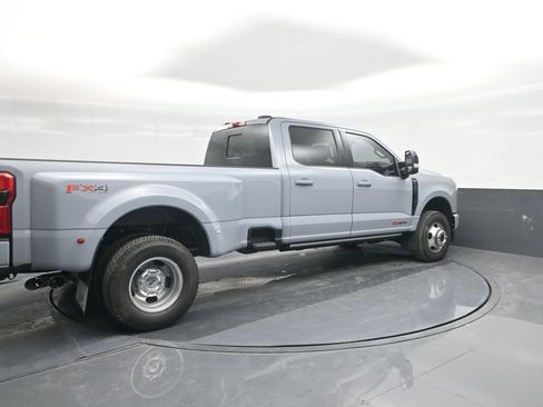 New 2026 Ford F350 Platinum image 15