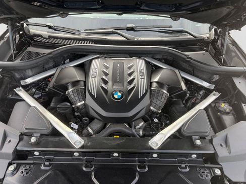 Used 2022 BMW X5 M50i w/ Premium Package AWD/4WD image 21