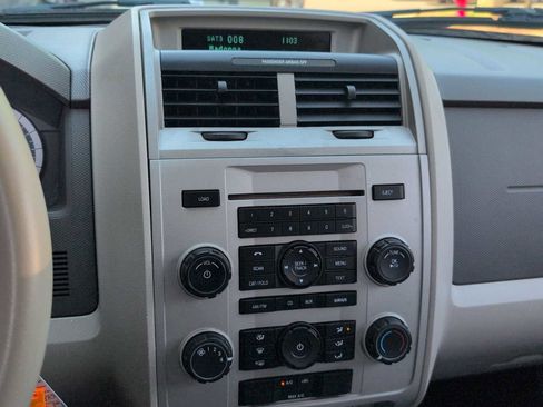 Used 2012 Ford Escape XLT AWD/4WD image 26