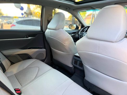 Used 2018 Toyota Camry XSE w/ Driver Assist Package FWD image 13
